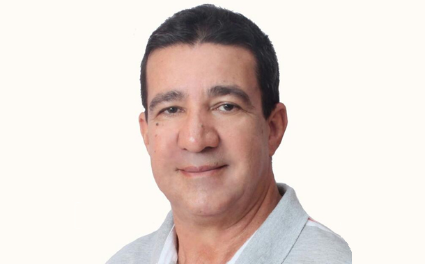Dr. Almeida  acusado de abuso de poder econmico CAIXA2